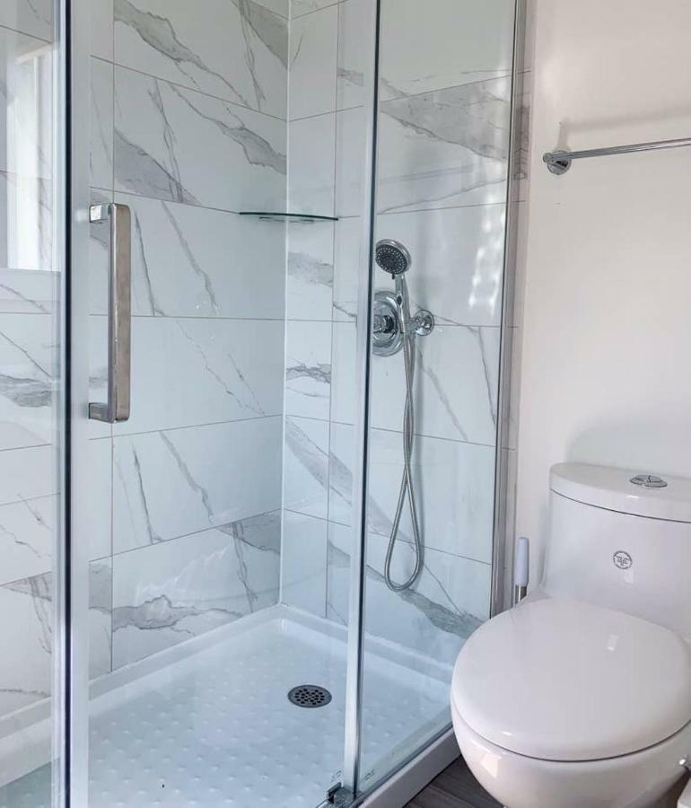 Nice Rooms With Private Bath In Mid Town Toronto Dış mekan fotoğraf